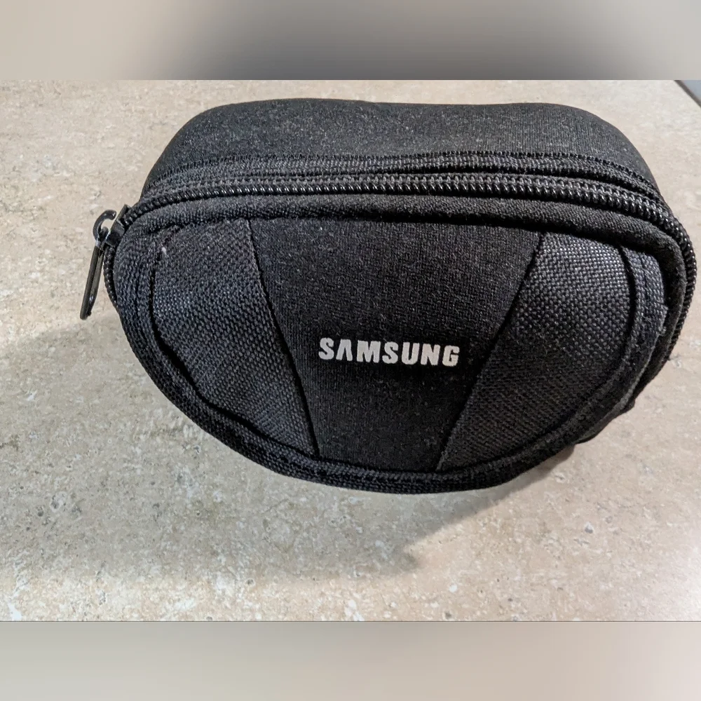 Samsung Camcorder with 65x IntelliZoom